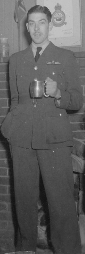 Edgar Jones 2.jpg